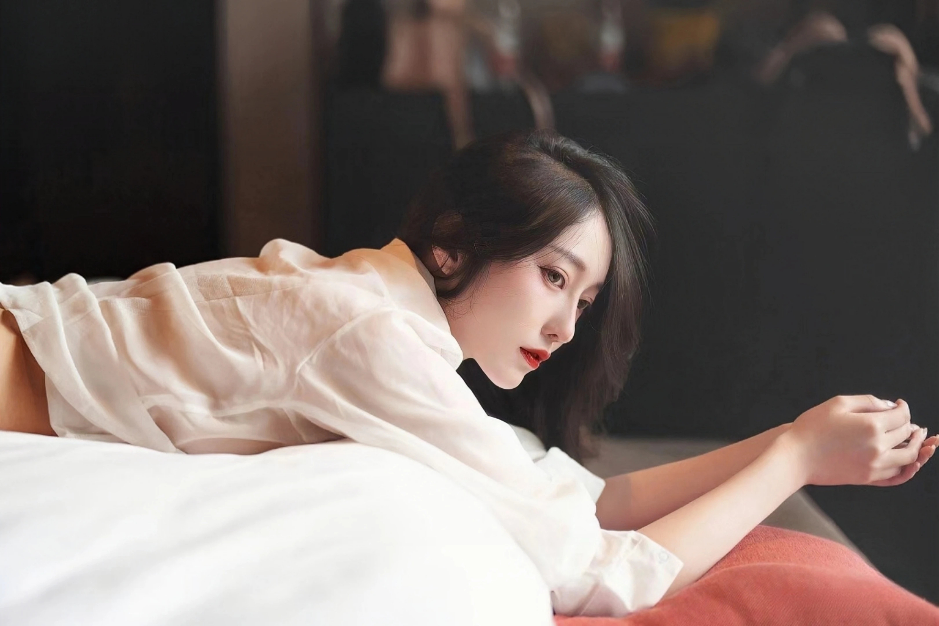 探访金沙江畔工程奇迹：叶巴滩水电站冲刺首台机组投产